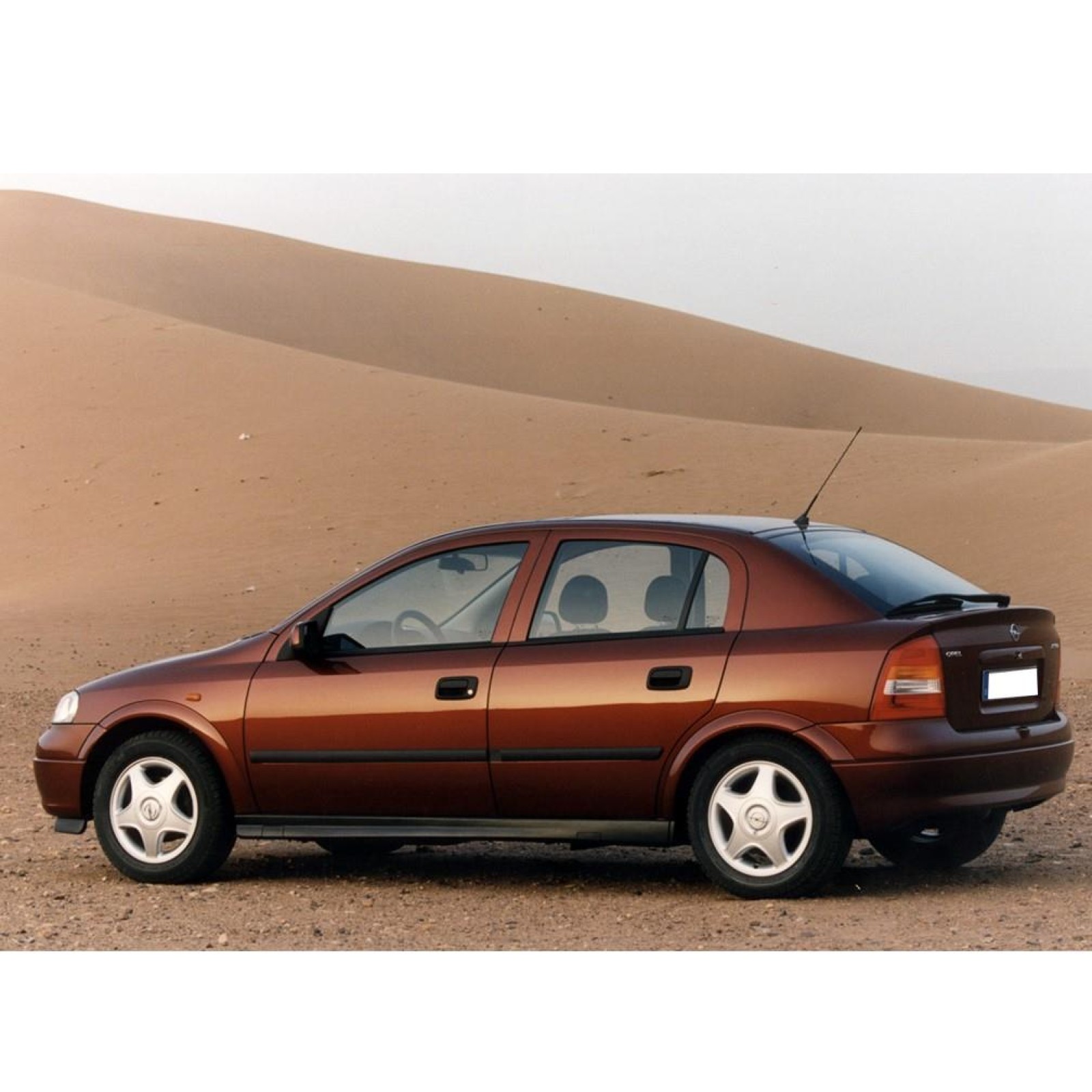 Опель 1 поколение. Opel Astra g 1.6 2001. Opel Astra 1998 хэтчбек. Opel Astra g 1998. Opel Astra g седан 1998-2004.