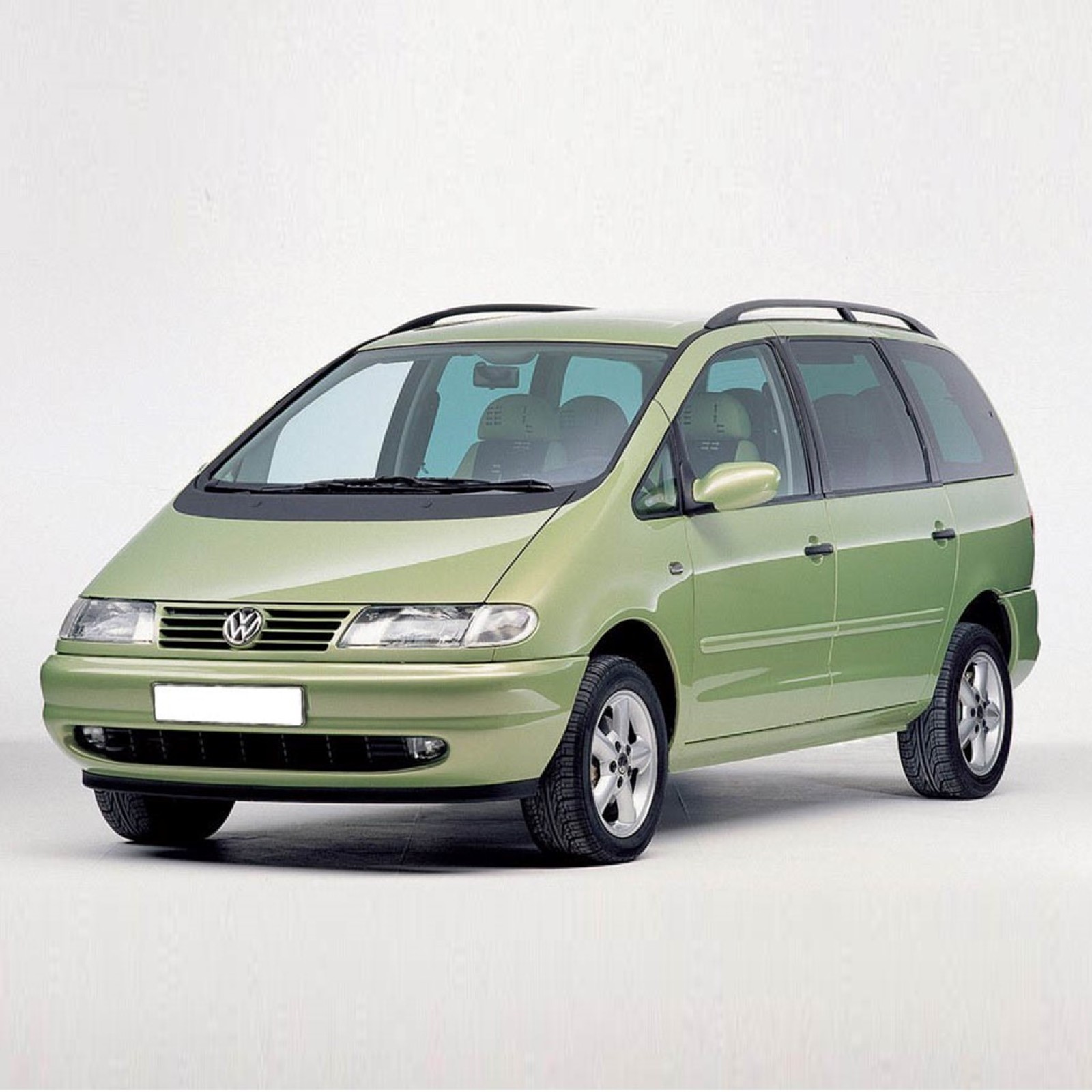 Volkswagen sharan 2000. Sharan 1. Фольксваген Шаран 1995.